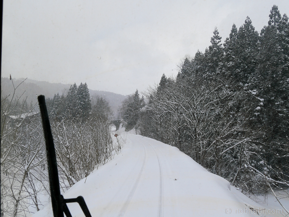 สถานีรถไฟAniai 
阿仁合あにあい駅
รีวิวเที่ยวอาคิตะ
Akita Nairiku Line
รถไฟตอนเดียว (One Man)